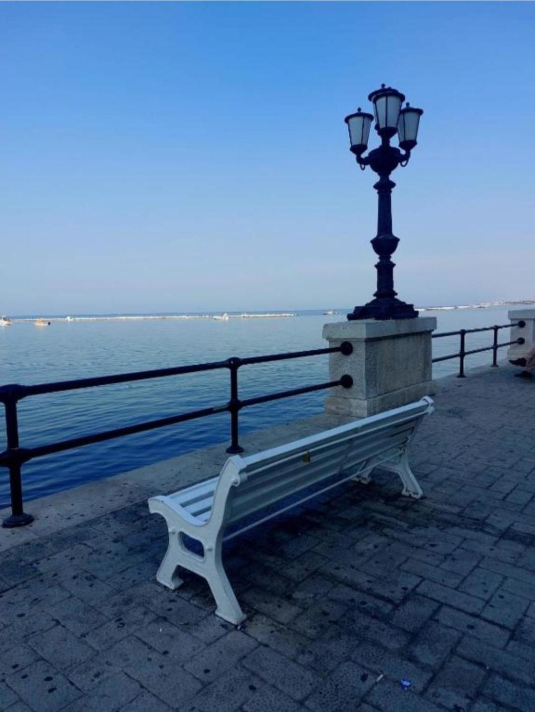 Garibaldi Square Apartment Bari Ngoại thất bức ảnh